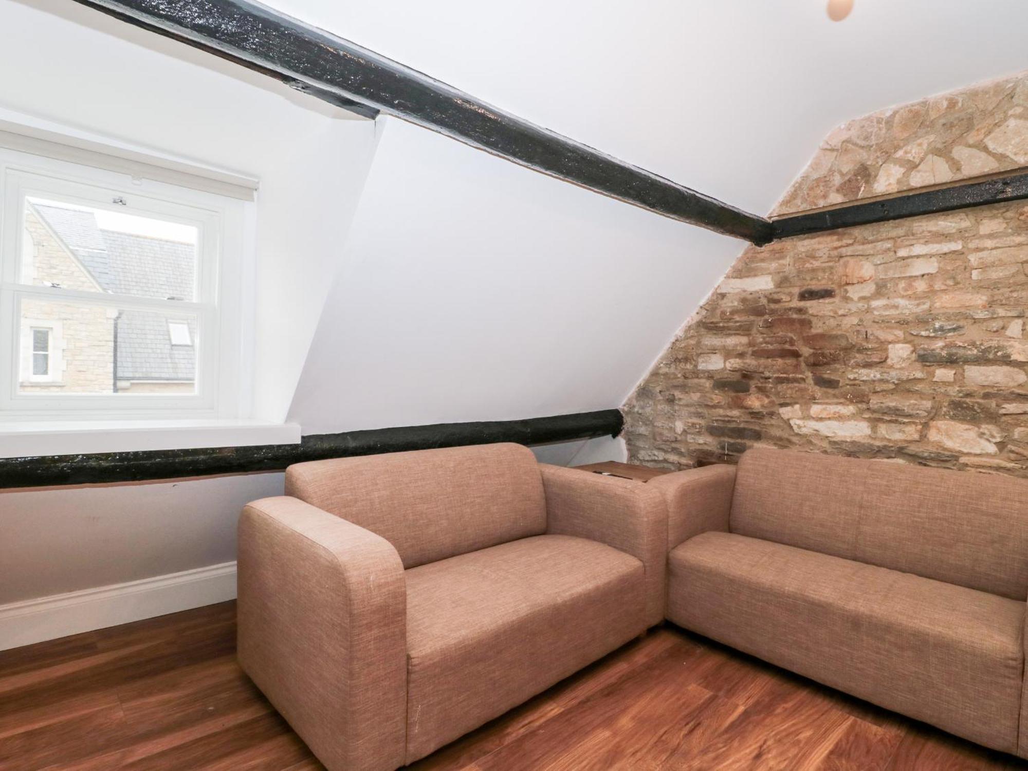 סוואנאייג' Purbeck Hotel Apartments - Flat 5 מראה חיצוני תמונה